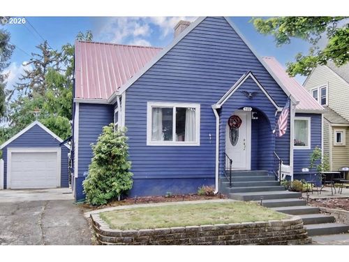 920 Ne Academy St, Salem, OR, 97301 | Card Image