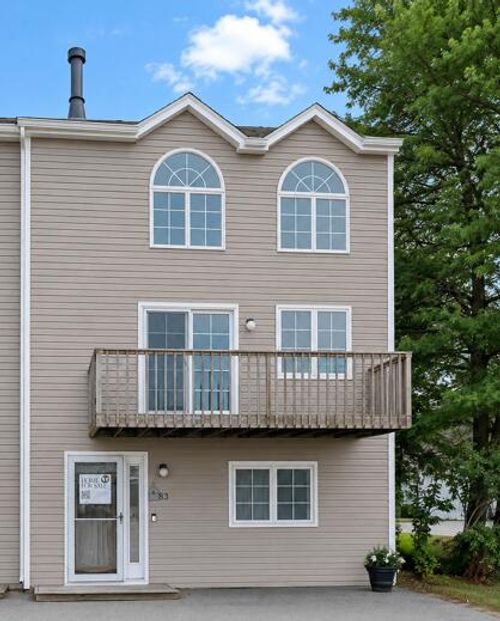 11-83 Hydrangea Cir, Naples, ME, 04055-5638 | Card Image