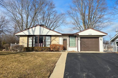 12280 W Bonnie Brook Lane, Beach Park, IL, 60087 | Card Image