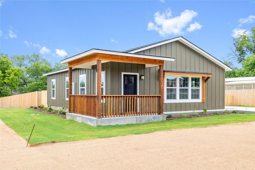 512 5th St, Blanket, TX, 76432-2136 | Card Image