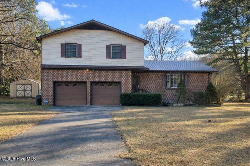 604 Eleanor St, Greenville, NC, 27858-8622 | Card Image