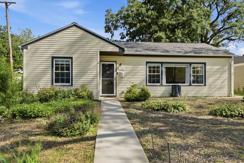 301 Sheldon Ave, Downers Grove, IL, 60515-3911 | Card Image