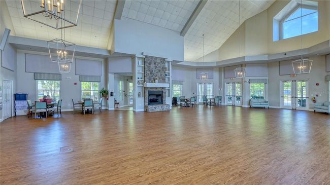 UNIT-305 - 19325 Water Oak Dr, Condo with 2 bedrooms, 1 bathrooms and null parking in PORT CHARLOTTE FL | Image 39