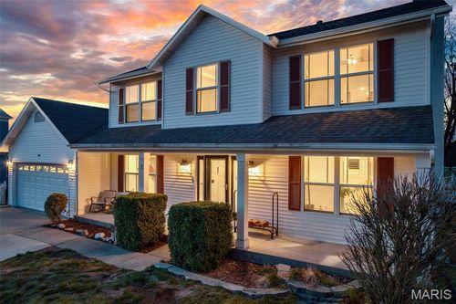 7 Morning Mist Ct, Saint Peters, MO, 63376-5337 | Card Image