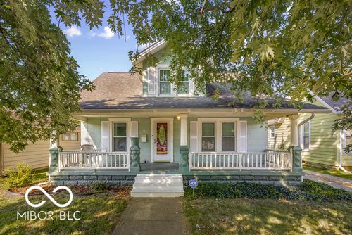 2118 Maple St, Columbus, IN, 47201-4377 | Card Image