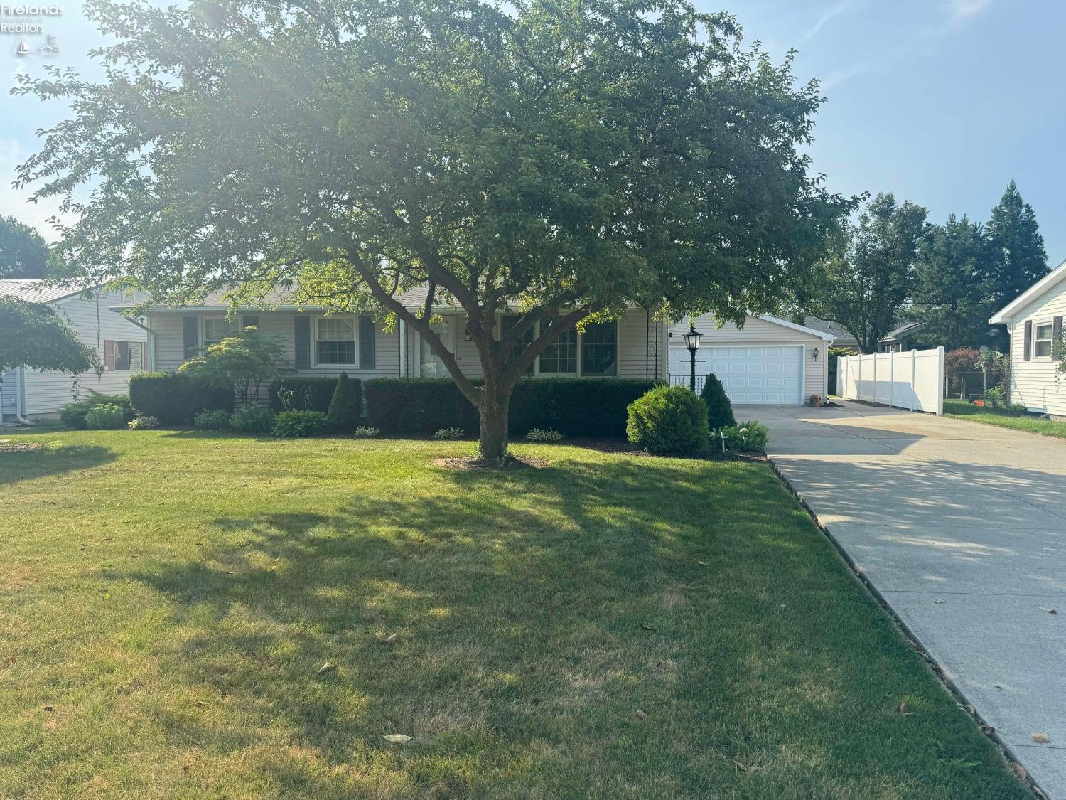Strub Rd, Sandusky, OH 44870