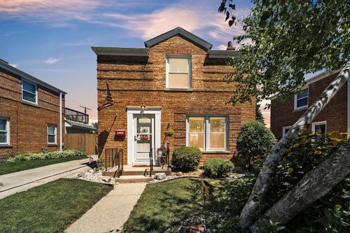 2400 Webster St, RACINE, WI, 53403-3059 | Card Image