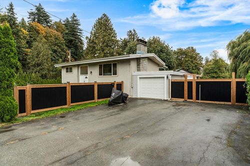 9890 Gracemar Dr, Chilliwack, BC, V2P7P2 | Card Image