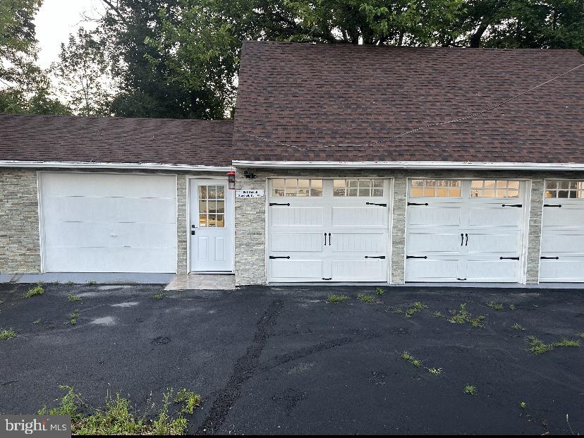 861 Dekalb Pike, Blue Bell, PA 19422