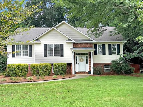 7315 Franklin Rd, Lewisville, NC, 27023-8309 | Card Image