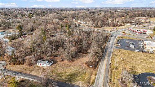 10 Grove Ave, Belleville, IL, 62221-2433 | Card Image