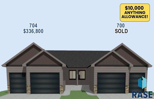 704 N Independent St, Lennox, SD, 57039-2449 | Card Image
