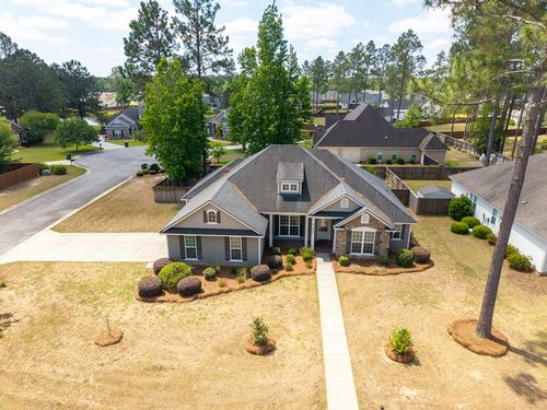 7361 Wind Chase Dr, Hahira, GA, 31632-2295 | Card Image