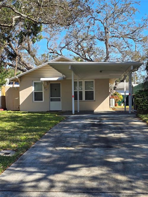 533 S Glenwood Ave, CLEARWATER, FL, 33756-6107 | Card Image