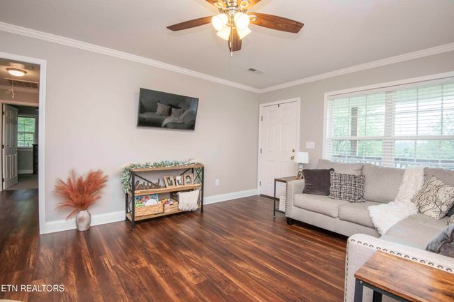1359 Byrd Cir, House other with 3 bedrooms, 2 bathrooms and null parking in Kingston TN | Image 10