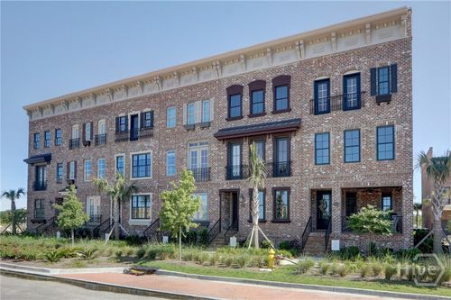 421 Port St, Savannah, GA, 31401-2990 | Card Image