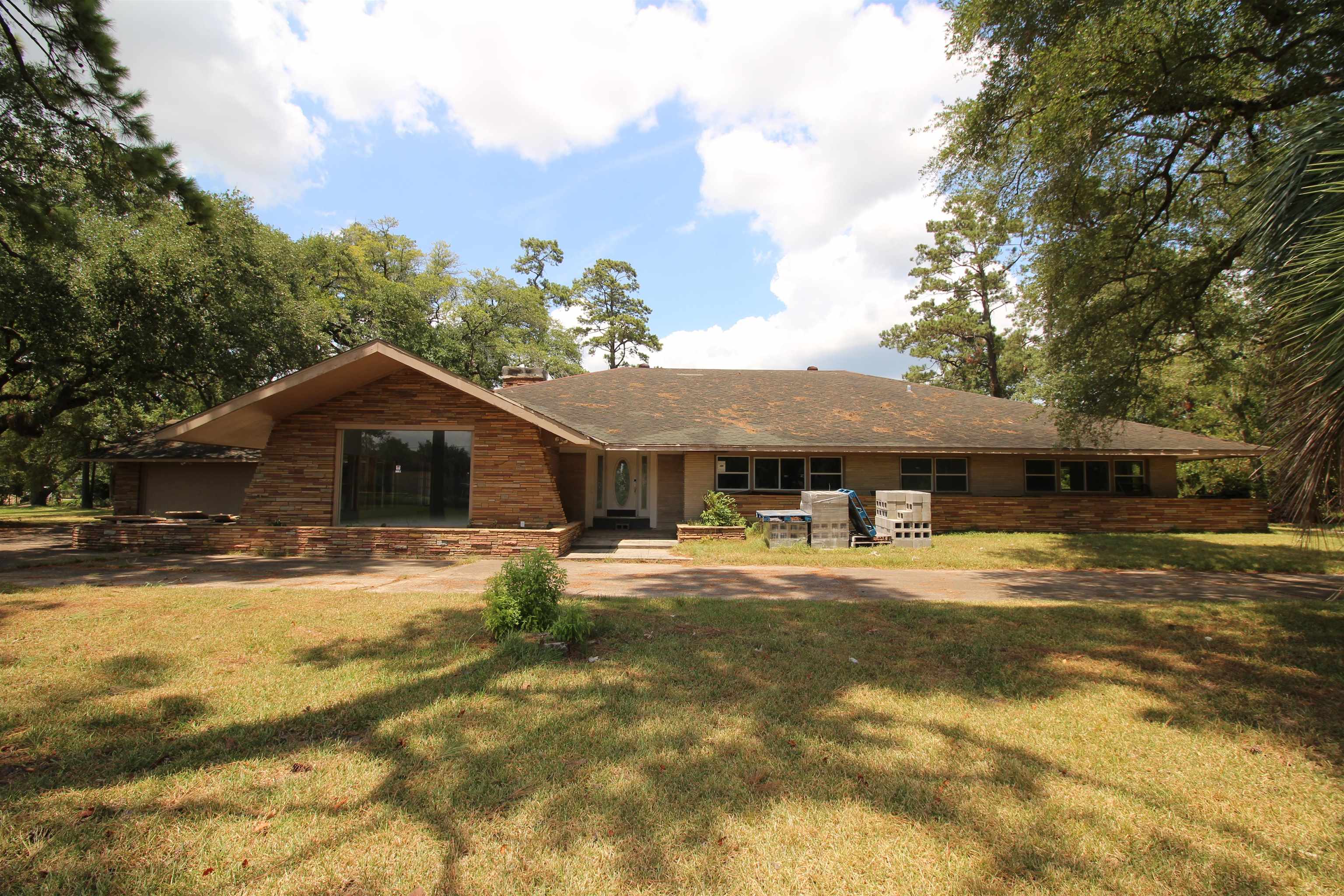 Park Ave, Orange, TX 77630