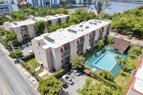 5-4845 Nw 7th St, Miami, FL, 33126-2177 | Card Image