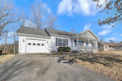 350 Leanor St, Rocky Mount, VA, 24151-1016 | Card Image