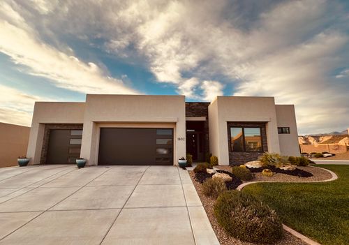 1402 W Pocket Mesa Dr, St George, UT, 84770-1342 | Card Image