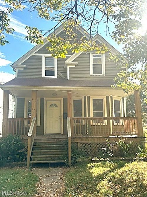 7205 Lawn Ave, Cleveland, OH, 44102-4117 | Card Image