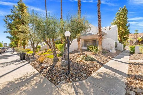 145-5301 E Waverly Dr, Palm Springs, CA, 92264-6160 | Card Image