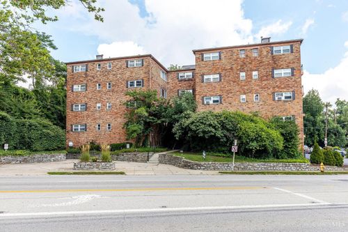 2270 Madison Rd, Cincinnati, OH, 45208 | Card Image