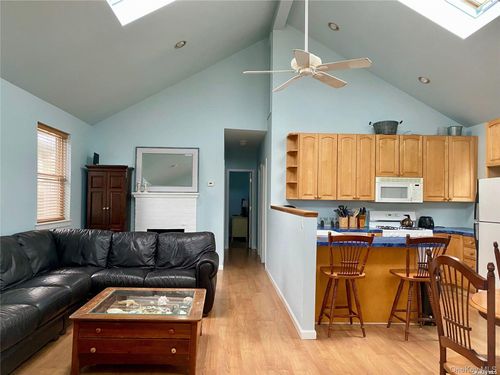 house-30 Wisconsin St, Long Beach, NY, 11561-1420 | Card Image