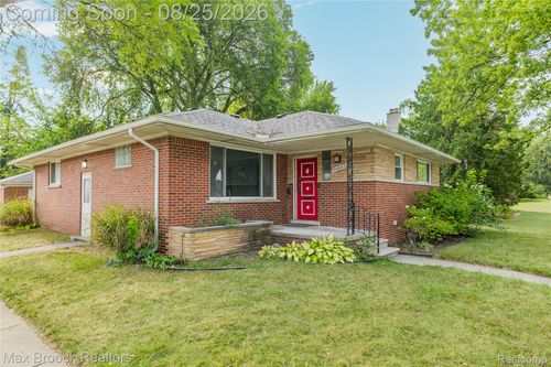 24601 Ridgedale St, Oak Park, MI, 48237-1451 | Card Image