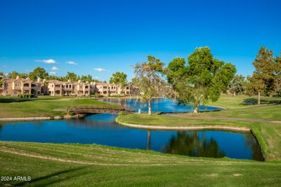 1101 - 3800 S Cantabria Circle, Townhouse with 2 bedrooms, 2 bathrooms and null parking in Chandler AZ | Image 1