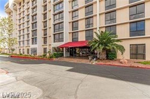 apt-706-3930 University Center Dr, Las Vegas, NV, 89119-7270 | Card Image