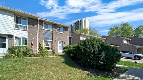 123 Rock Fern Way, Toronto, ON, M2J4N3 | Card Image