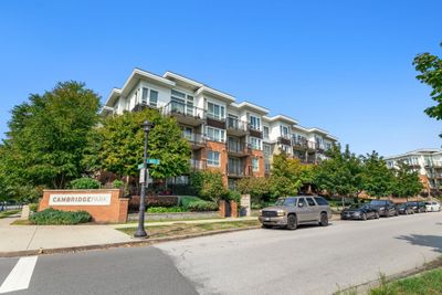 233 - 9500 Odlin Rd, Condo with 2 bedrooms, 2 bathrooms and 2 parking in Richmond BC | Image 1