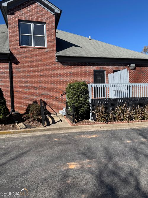 2885 Hog Mountain Rd, Dacula, GA, 30019-1119 | Card Image