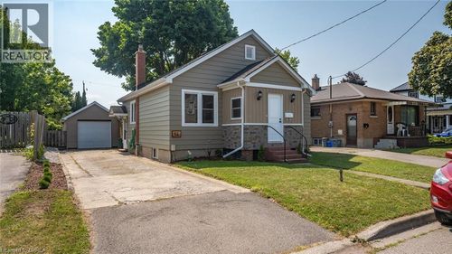 14 Mintern Ave, Brantford, ON, N3S1K6 | Card Image