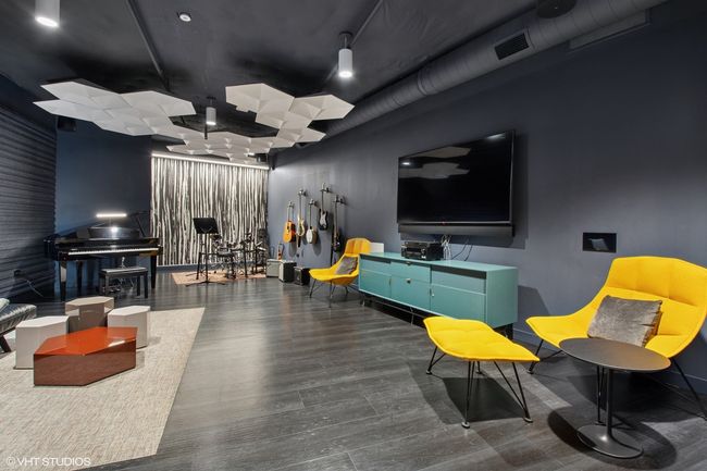 APT-1307 - 211 N Harbor Dr, Condo with 1 bedrooms, 1 bathrooms and 1 parking in CHICAGO IL | Image 23