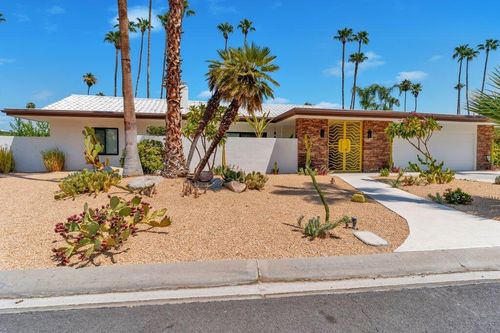 2598 S Camino Real, Palm Springs, CA, 92264-9492 | Card Image