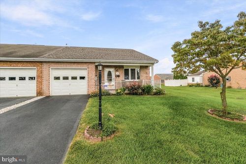 118 Sunflower Dr, HAGERSTOWN, MD, 21740-3006 | Card Image