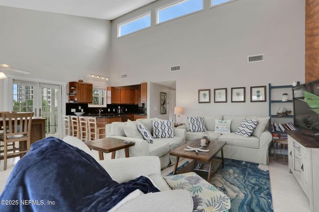 3rd Floor Unit | Image 9