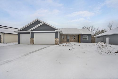 2580 N Stellita Circle, DE PERE, WI, 54115 | Card Image