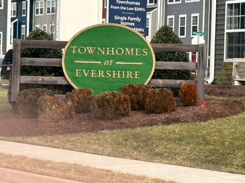 424 Willowshire Ct, WAYNESBORO, VA, 22980-1876 | Card Image