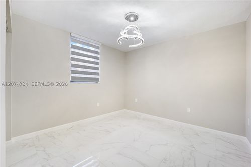 2102-10000 Nw 80th Ct, Hialeah Gardens, FL, 33016-2226 | Card Image