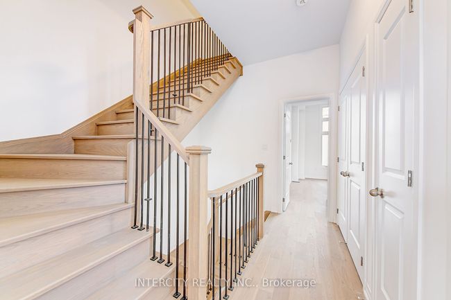 29 Albert Firman Lane, House attached with 3 bedrooms, 4 bathrooms and null parking in Markham ON | Image 20