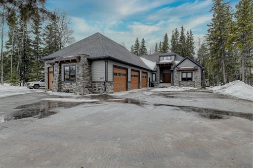 8127 Williams Crt, County Of Grande Prairie No. 1, AB, T8W0H3 | Card Image