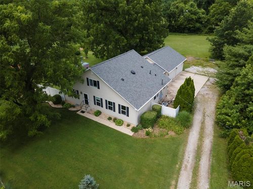 5906 Galli Ln, Collinsville, IL, 62234-5836 | Card Image