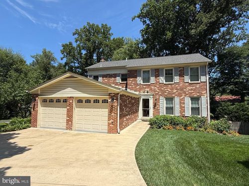 9552 Grand Oaks Ct, VIENNA, VA, 22181-5438 | Card Image