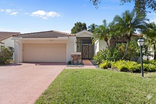 4680 Catamaran Cir, Boynton Beach, FL, 33436-1548 | Card Image