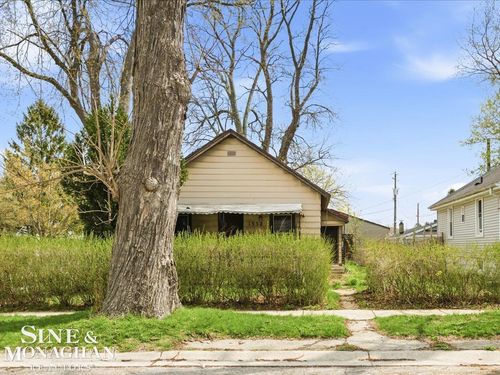 1532 Poplar Street, Port Huron, MI, 48060 | Card Image