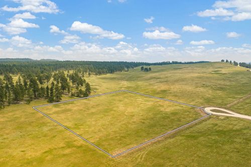 TBD War Bonnet Rd, Custer, SD, 57730 | Card Image