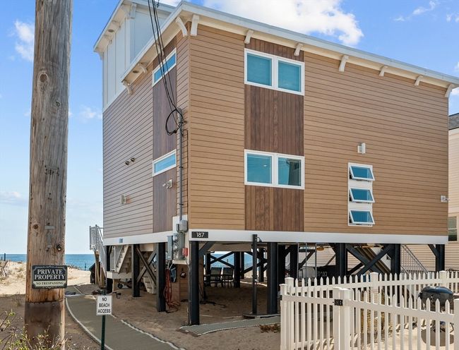 1 - 187 Atlantic Ave, Condo with 3 bedrooms, 2 bathrooms and 1 parking in Salisbury MA | Image 7